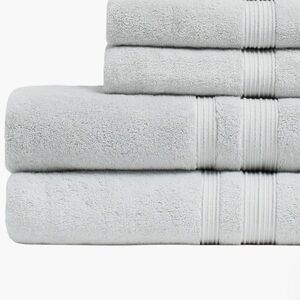 Parachute Classic Turkish Cotton Bath
Essentials Mineral
Size: Bath Towel
$79.00